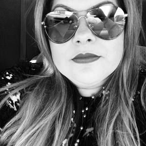 Meet your Posher, Evelyn